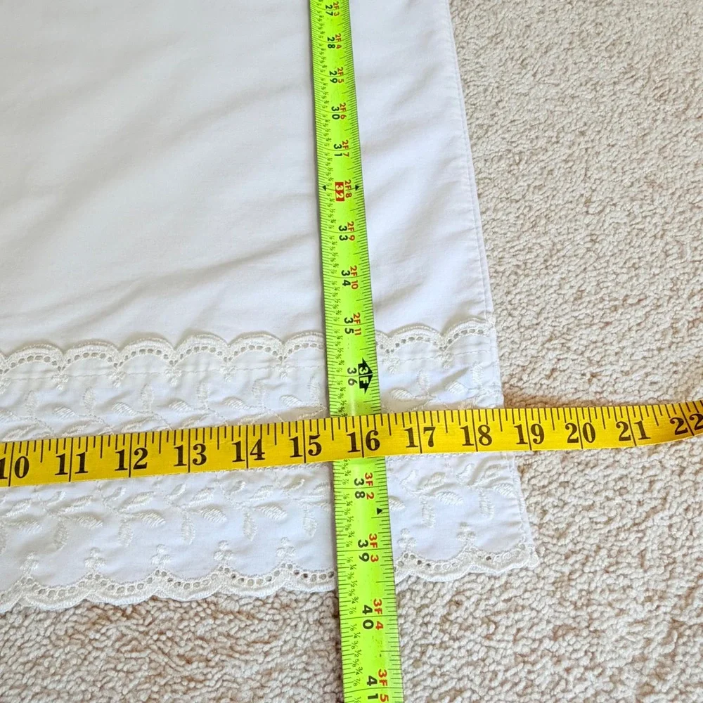 WestPoint Stevens Vintage Cream Eyelet Lace Trim Pillowcase Set of 2 Made in USA
